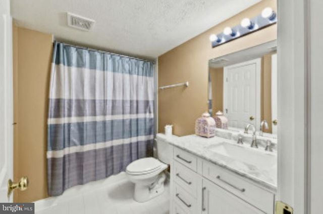 2501 FRIENDSHIP HEIGHTS DR, Fort Washington, MD 20744