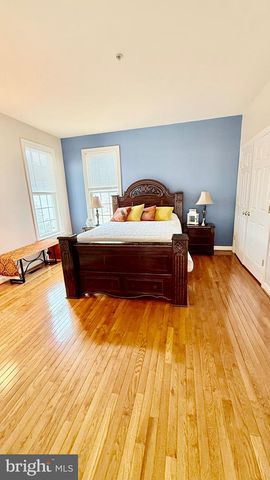 2501 FRIENDSHIP HEIGHTS DR, Fort Washington, MD 20744