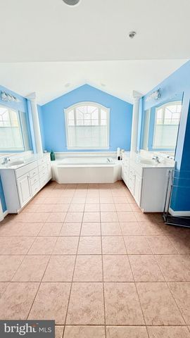 2501 FRIENDSHIP HEIGHTS DR, Fort Washington, MD 20744