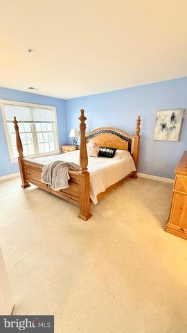 2501 FRIENDSHIP HEIGHTS DR, Fort Washington, MD 20744