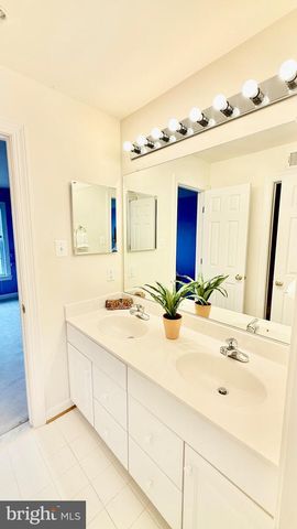 2501 FRIENDSHIP HEIGHTS DR, Fort Washington, MD 20744