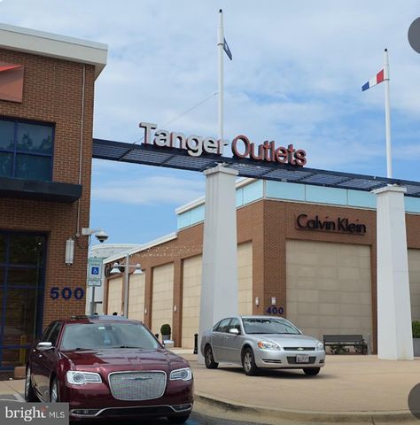 2501 FRIENDSHIP HEIGHTS DR, Fort Washington, MD 20744