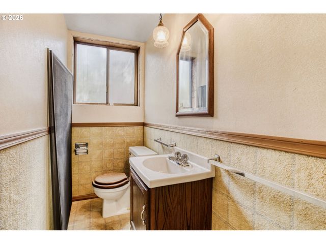 9924 Se NANCY Ct, Happy Valley, OR 97086