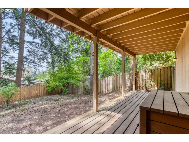 9924 Se NANCY Ct, Happy Valley, OR 97086