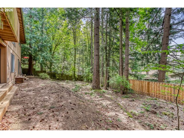 9924 Se NANCY Ct, Happy Valley, OR 97086