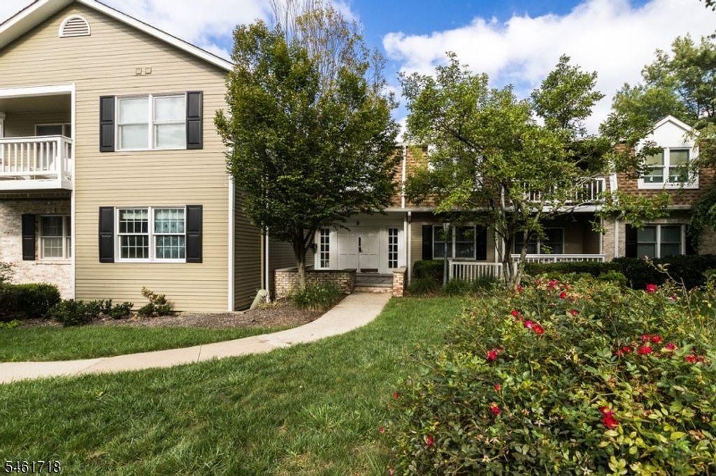 3 Heritage Dr A, Chatham Twp., NJ 07928 — exterior