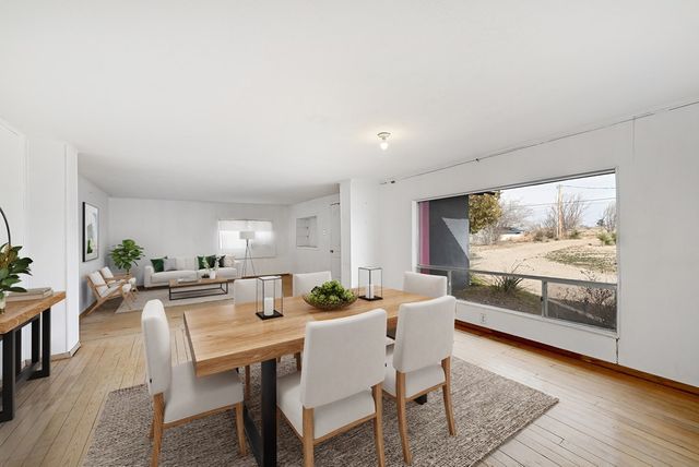 1011 W Washington St, Marfa, TX 79843