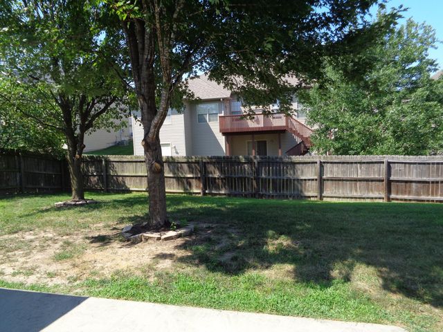 4803 CEDAR COALS CT, Columbia, MO 65203