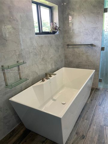 5425 SW 190th Ave, Southwest Ranches, FL 33332