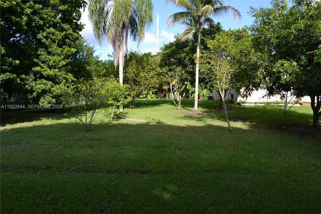 5425 SW 190th Ave, Southwest Ranches, FL 33332