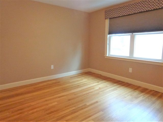109 Fayette St 2, Watertown, MA 02472