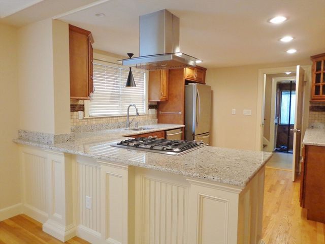 109 Fayette St 2, Watertown, MA 02472
