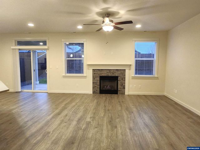 2798 Essex Av NW, Albany, OR 97321