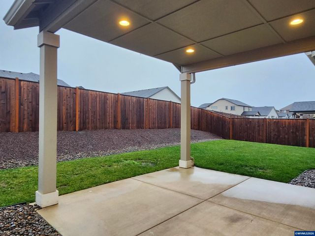 2798 Essex Av NW, Albany, OR 97321