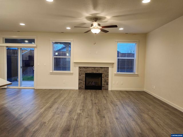 2798 Essex Av NW, Albany, OR 97321