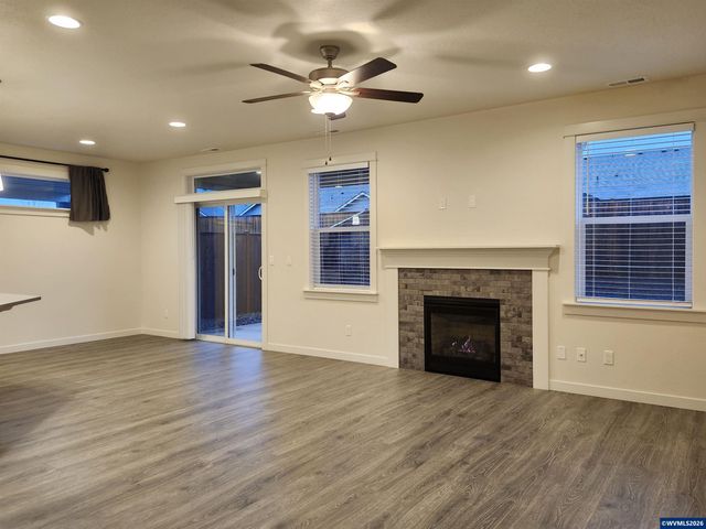 2798 Essex Av NW, Albany, OR 97321