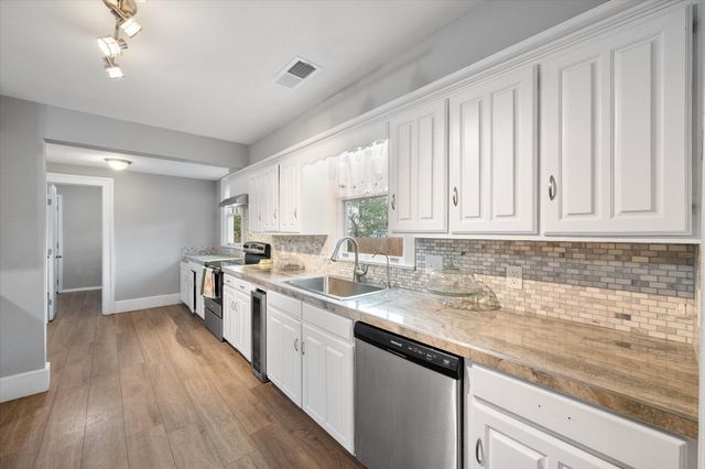 309 S Avenue B, Wortham, TX 76693