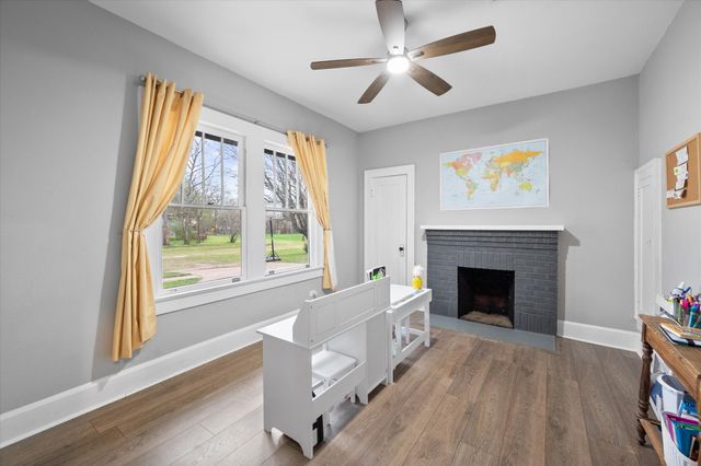 309 S Avenue B, Wortham, TX 76693