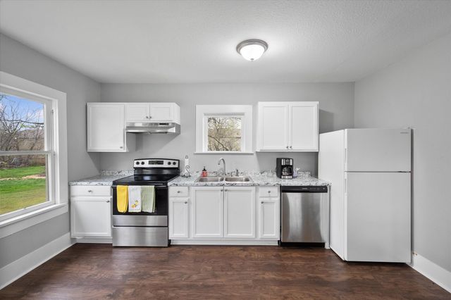 309 S Avenue B, Wortham, TX 76693
