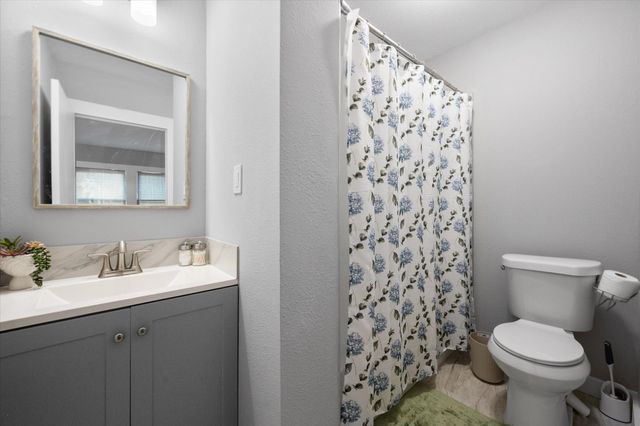 309 S Avenue B, Wortham, TX 76693
