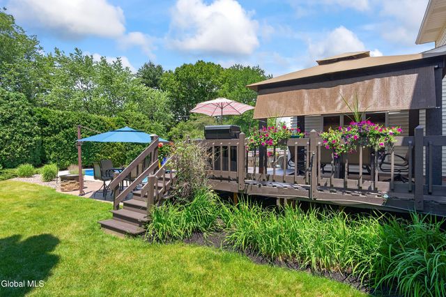 13 Berkshire Drive, Colonie, NY 12205