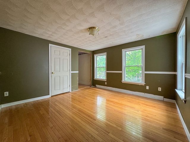 286 West St, Leominster, MA 01453