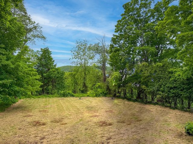 286 West St, Leominster, MA 01453