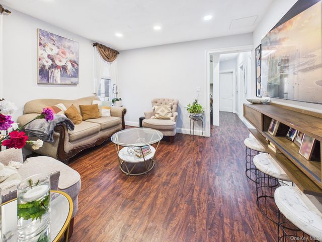 623 Baker Avenue, Bronx, NY 10460