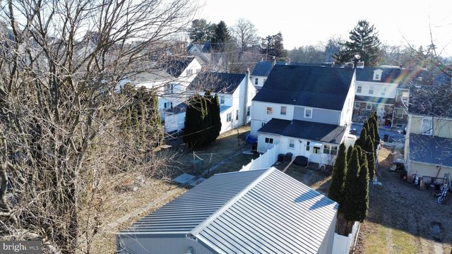 324 WALNUT ST, Catasauqua, PA 18032