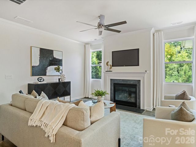 19214 Hawk Haven Lane, Charlotte, NC 28278