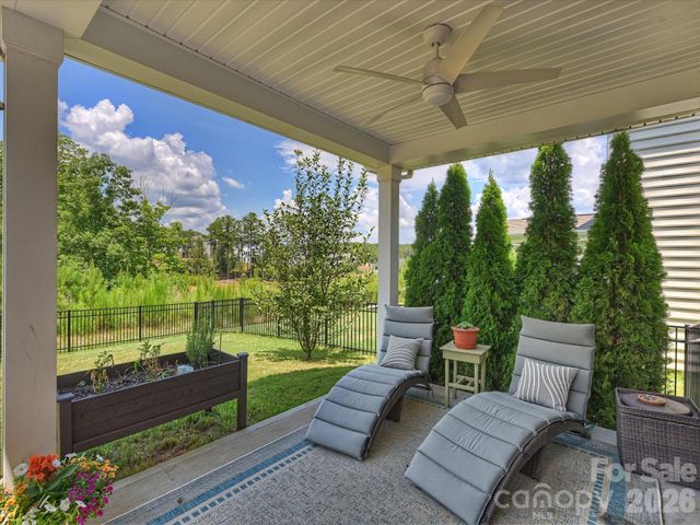 19214 Hawk Haven Lane, Charlotte, NC 28278