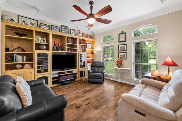 5612 Equestrian Court, Granbury, TX 76049