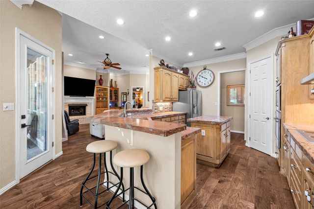 5612 Equestrian Court, Granbury, TX 76049