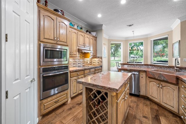 5612 Equestrian Court, Granbury, TX 76049