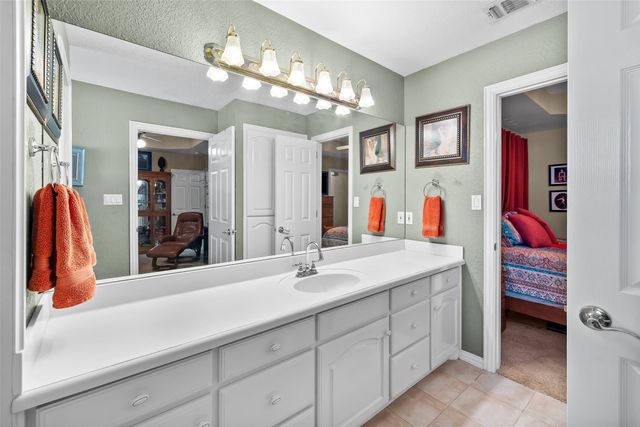 5612 Equestrian Court, Granbury, TX 76049