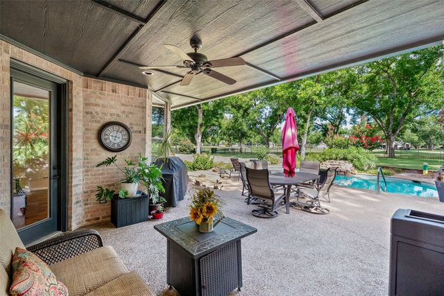 5612 Equestrian Court, Granbury, TX 76049