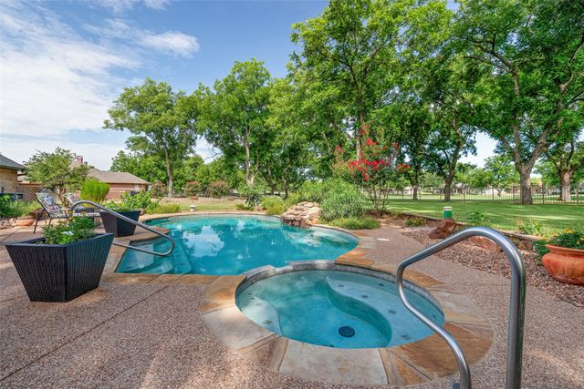 5612 Equestrian Court, Granbury, TX 76049