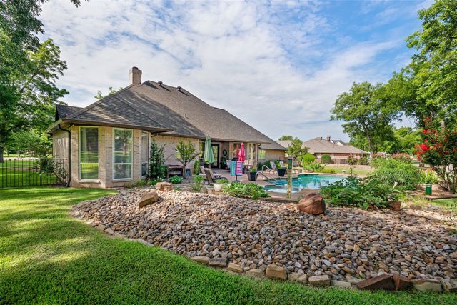 5612 Equestrian Court, Granbury, TX 76049