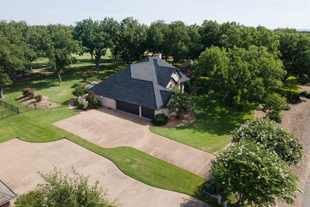 5612 Equestrian Court, Granbury, TX 76049