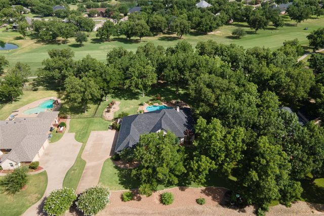 5612 Equestrian Court, Granbury, TX 76049