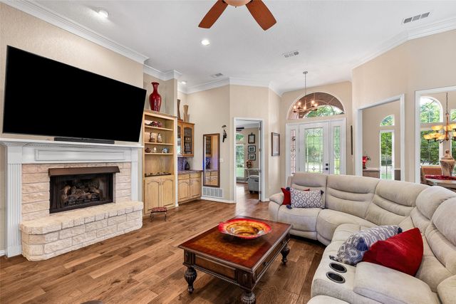 5612 Equestrian Court, Granbury, TX 76049