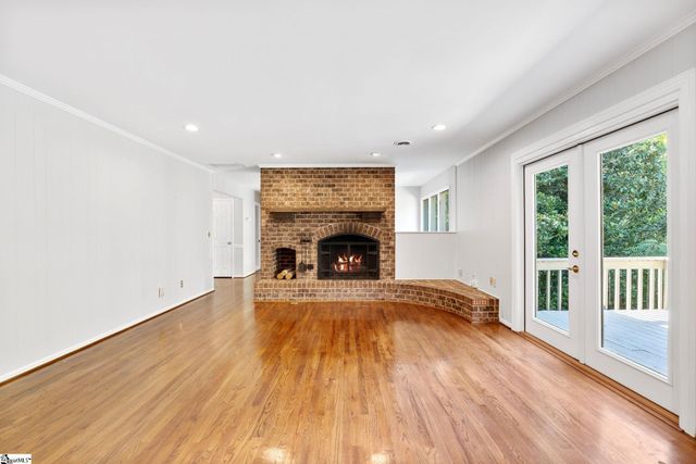 209 E Kenilworth Drive, Greenville, SC 29615