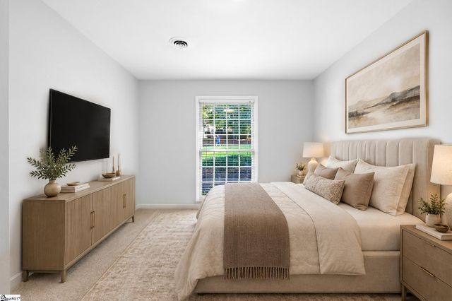 209 E Kenilworth Drive, Greenville, SC 29615
