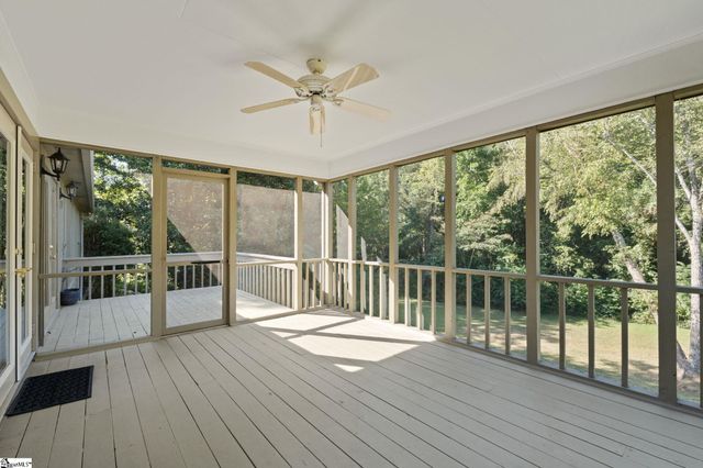 209 E Kenilworth Drive, Greenville, SC 29615