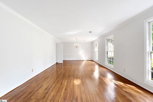 209 E Kenilworth Drive, Greenville, SC 29615
