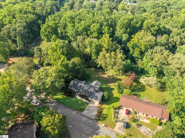 209 E Kenilworth Drive, Greenville, SC 29615
