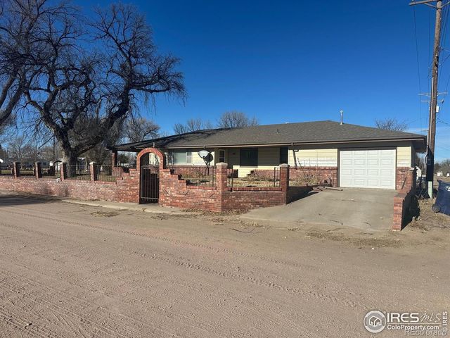 305 E 2nd Avenue, Otis, CO 80743