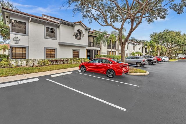 5395 Firenze Drive O, Boynton Beach, FL 33437