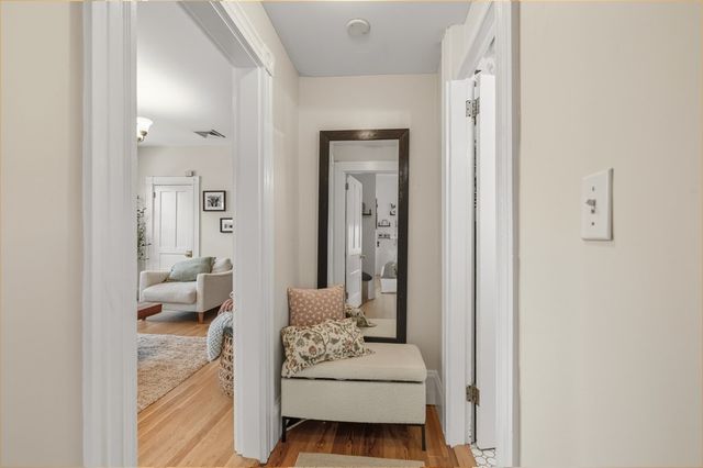285 Neponset Ave PH, Boston, MA 02122