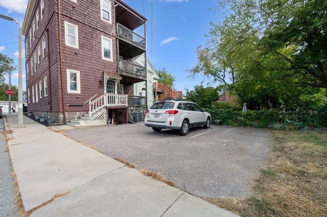285 Neponset Ave PH, Boston, MA 02122